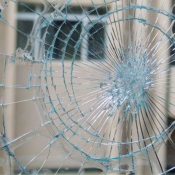 broneplenka-na-okna-22 broneplenka-na-okna-22